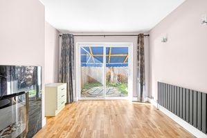 Photo 17- click for photo gallery